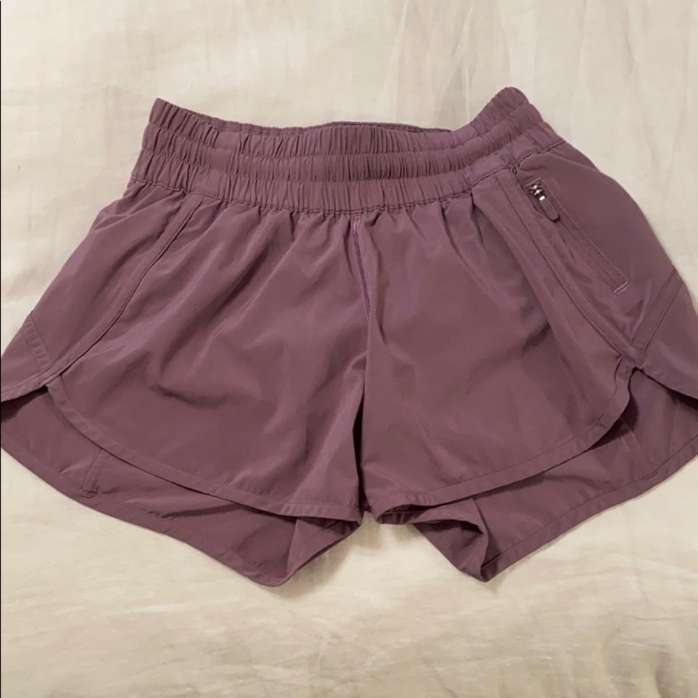 Lulu lemon tracker shorts